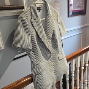 Blue & White Striped Short-Sleeve Blazer